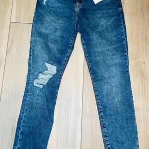 Good American Blue Straight Leg Jeans with Distressed Detail